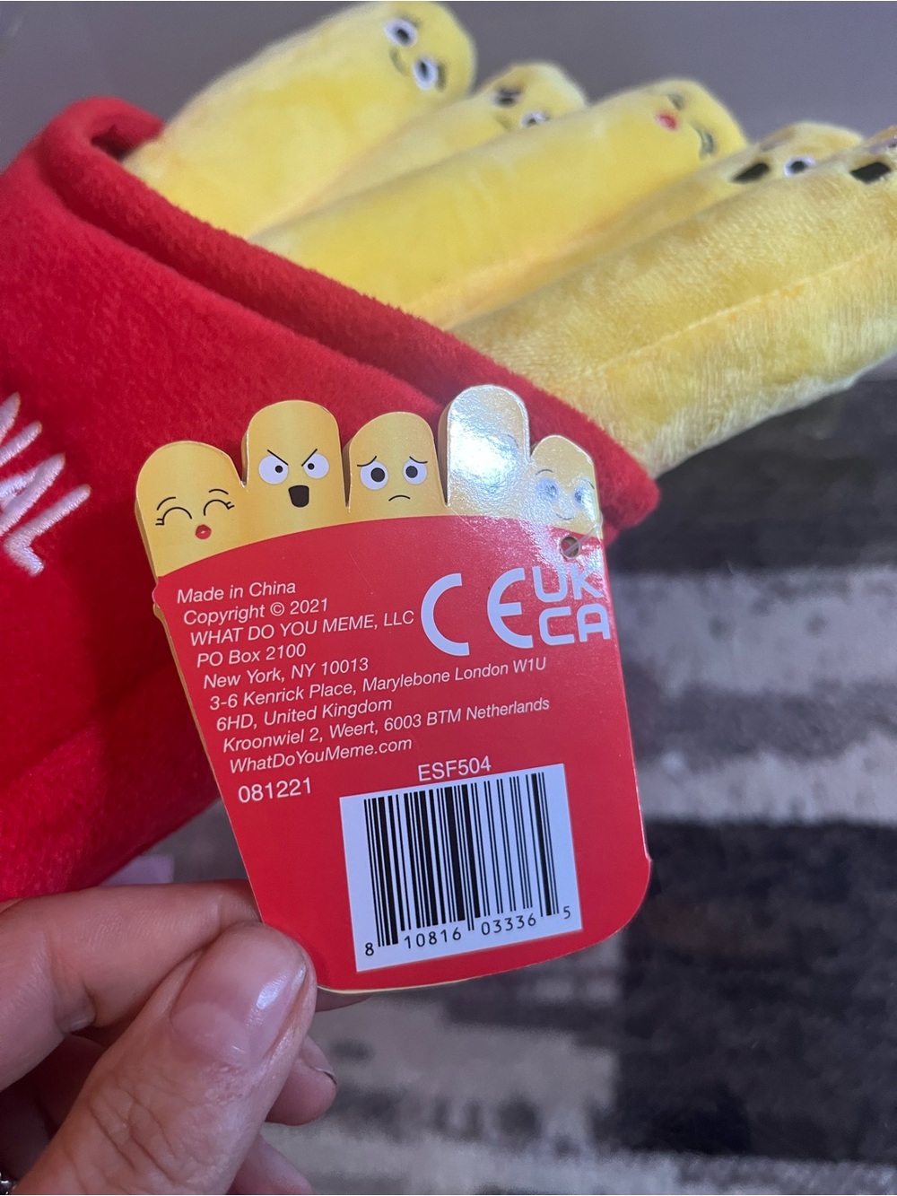 What Do You Meme? Emotional Support Fries Plush NWT’s - Picture 4 of 6